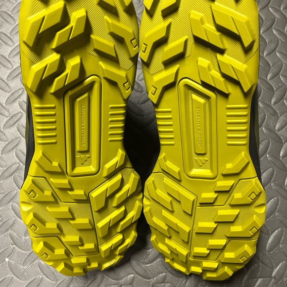 Adidas Terrex Unity Leather Mid Cold RDY Men's 13 Hiking Boots Olive NEW… - Picture 13 of 14